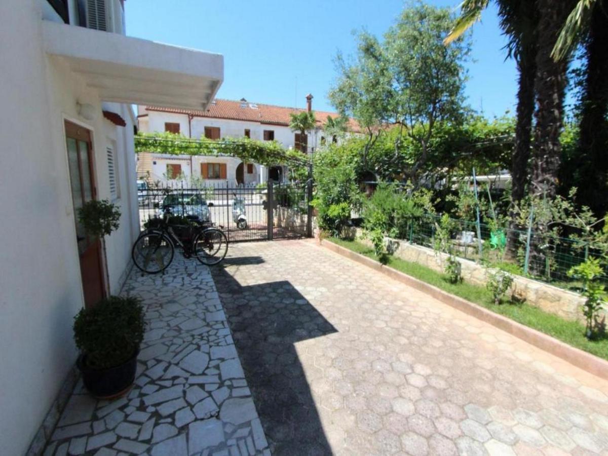 Apartments Frane Rovinj Rum bild
